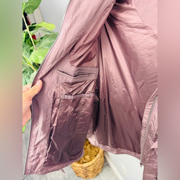 Lululemon New Moves Jacket Misty Mocha - Picture 7 of 12